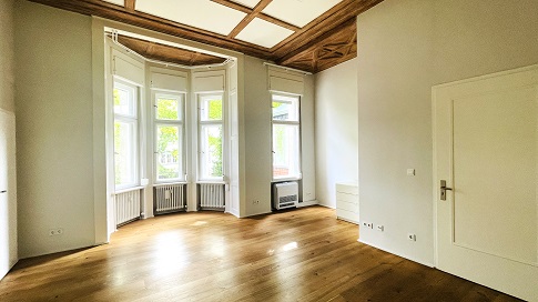 Grozgige Altbaumaisonette in denkmalgeschtzter Landhausvilla-Berlin-Grunewald