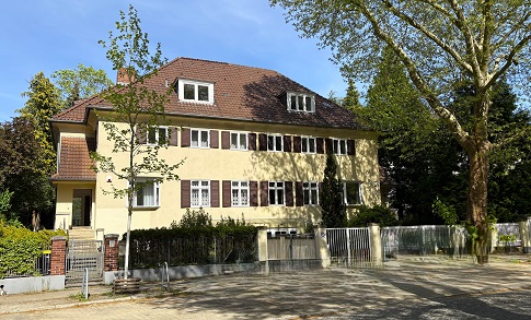 Familiengerechte Doppelhaushälfte am Thielpark in Berlin-Dahlem