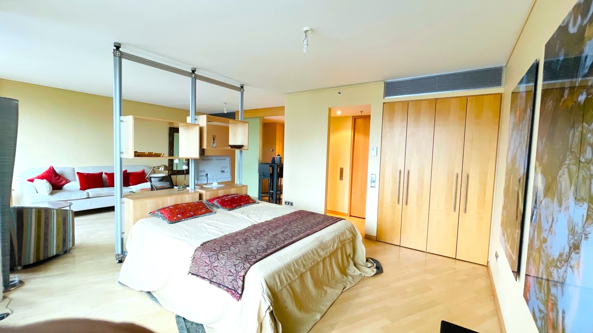  Apartment mit spektakulärem Ausblick und Concierge-Service in der Esplanade-Residenz