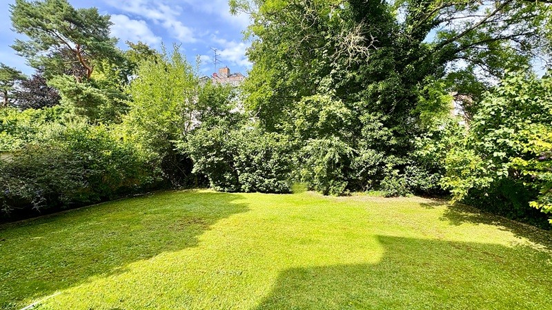 Exklusivverkaufsauftrag- Zeitgenössisches Villengebäude in 1-A-Lage von Berlin-Grunewald