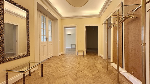 Zur Miete ! Repräsentative Altbauwohnung mit hohem Sicherheitsstandard! -Berlin-Schmargendorf