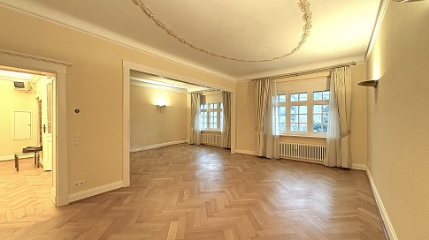 Repräsentative Altbauwohnung in Berlin-Schmargendorf