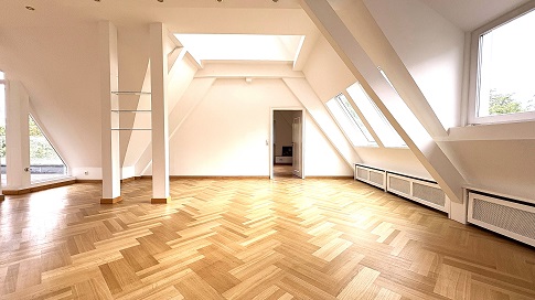Großzügige Dachgeschossmaisonette mit Einliegerwohnung in Berlin-Grunewald