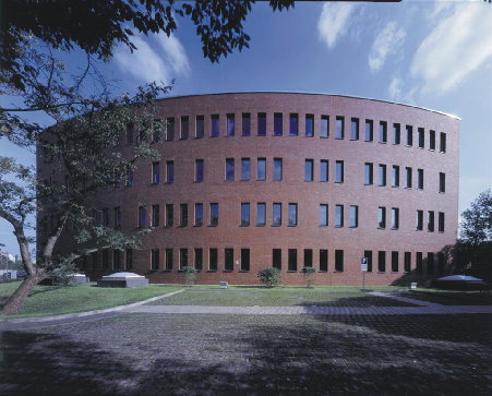 Office and commercial building